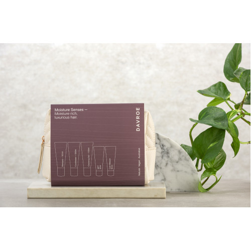 Davroe Travel Pack Moisture Senses Набір з косметичкою для зволоження та відновлення