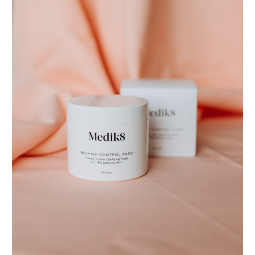 Medik8 Blemish Control Pads 60 шт Безспиртові подушечки для проблемної шкіри