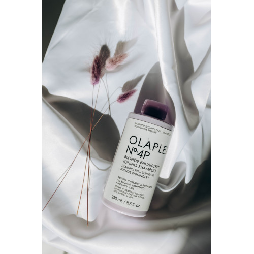 Olaplex №4P Blonde Enhancer Toning Shampoo 250ml Тонуючий шампунь 