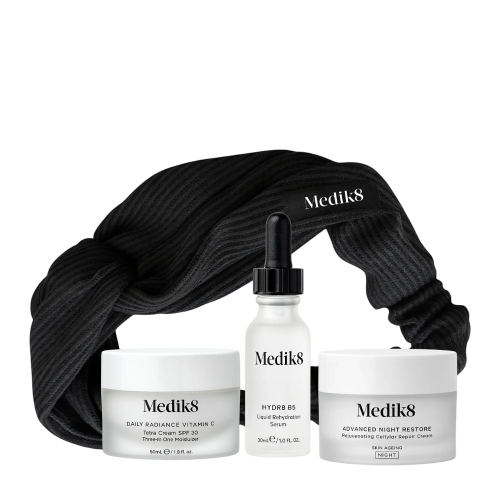 Medik8 Perfect Skin Trio Подарунковий набір до 15 річчя Medik8 в Україні
