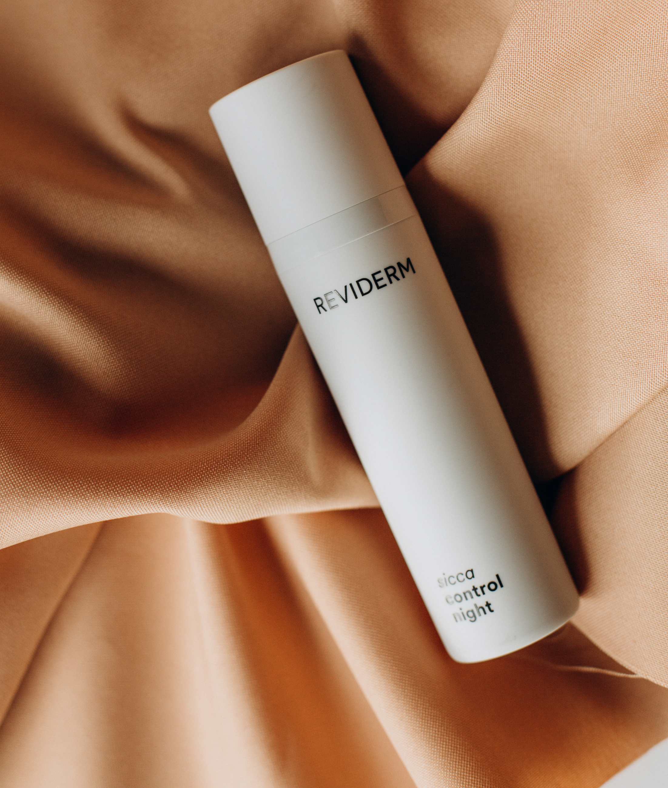 Reviderm Sicca control night 50 ml Протизапальний нічний крем для жирної,зневодненої шкіри з пошкодженим бар'єром